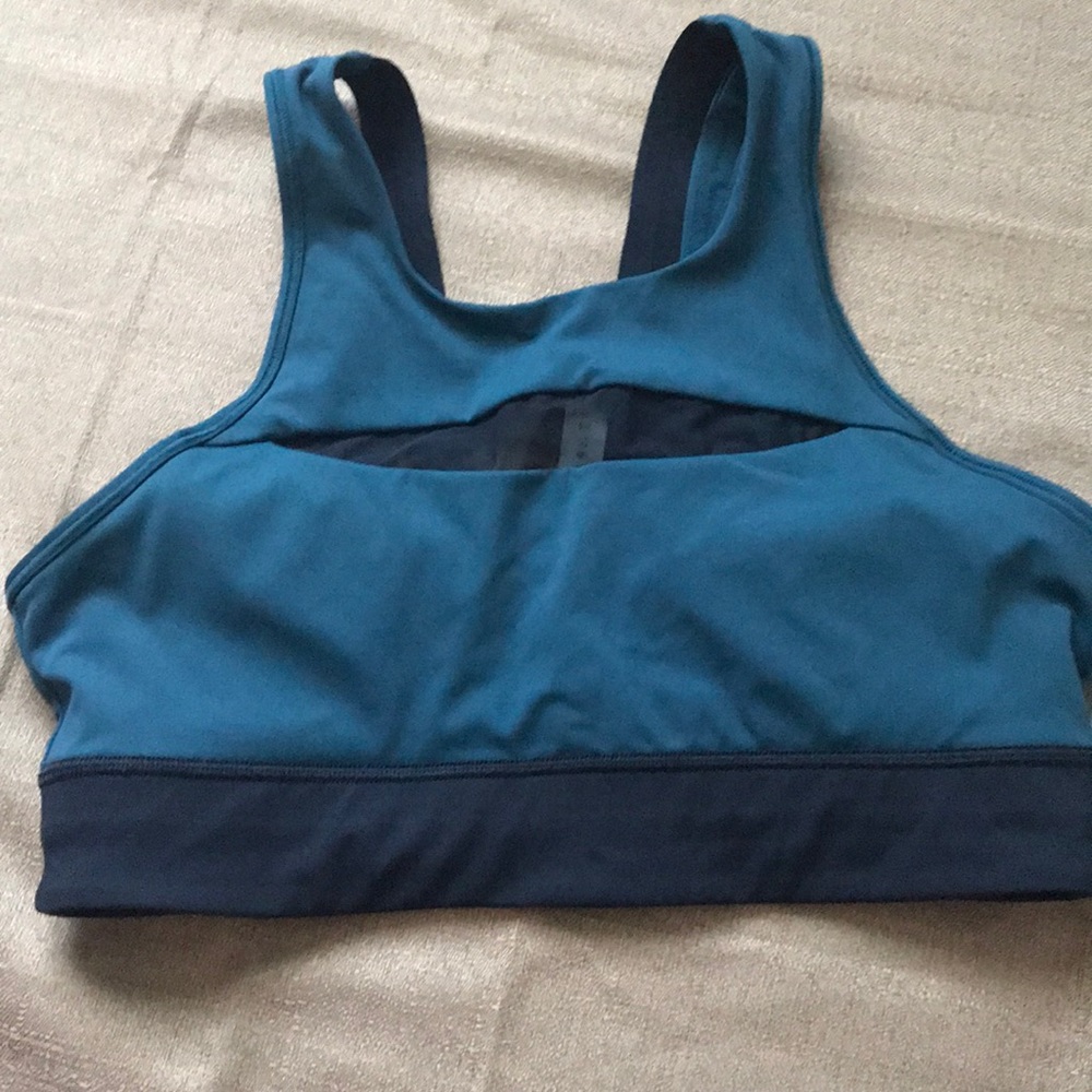 Lululemon Bra 10 NWOT